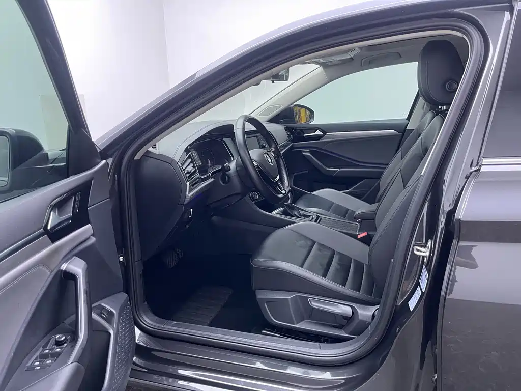 Volkswagen Sagitar — миниатюра 13