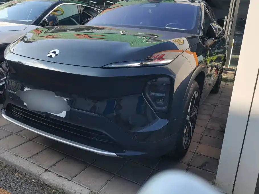 NIO ES7