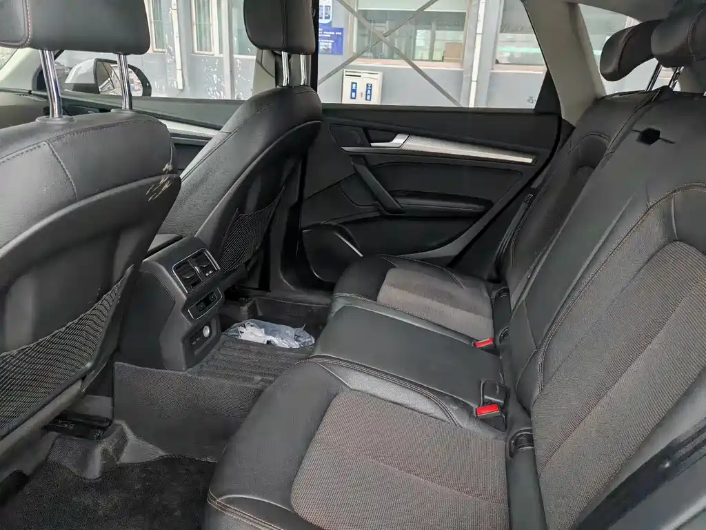 Audi Q5L 2018 45 TFSI Premium Fashion VI