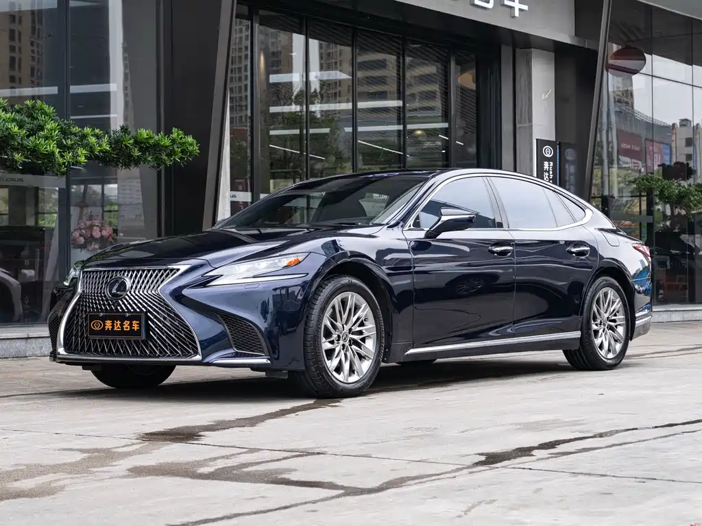 Lexus LS 2019