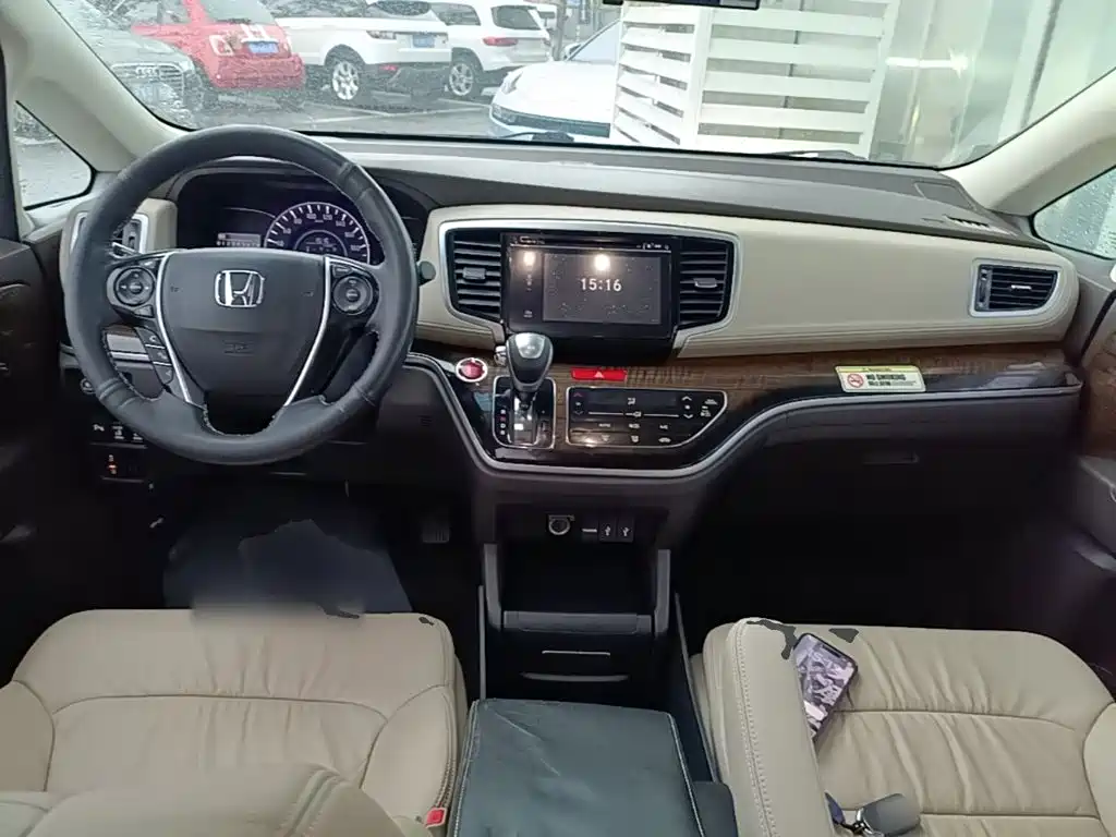 Honda Odyssey — миниатюра 10