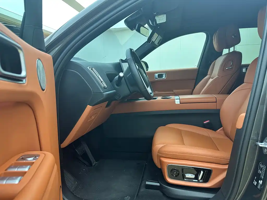 Li Auto Li L7 — миниатюра 4