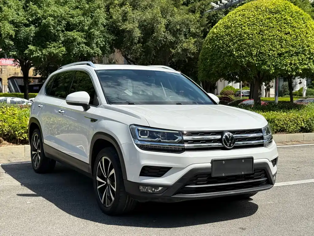 Volkswagen Tharu — миниатюра 3