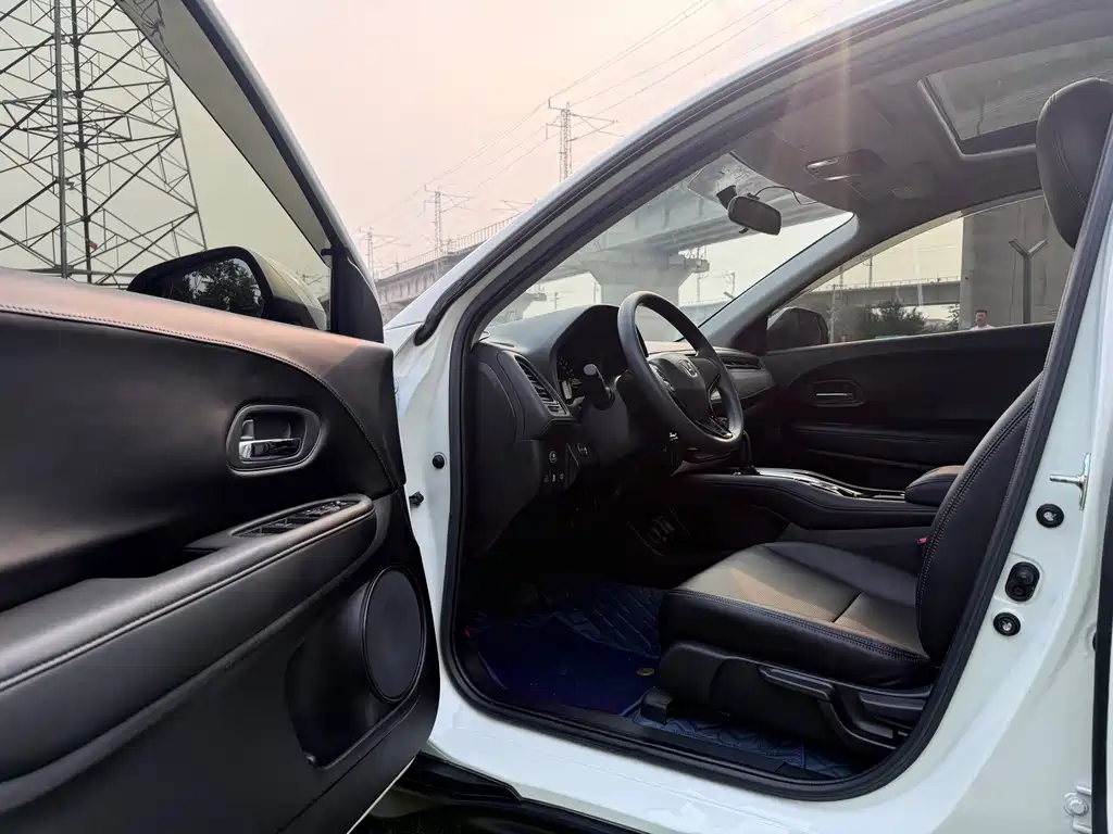 Honda Vezel — миниатюра 8