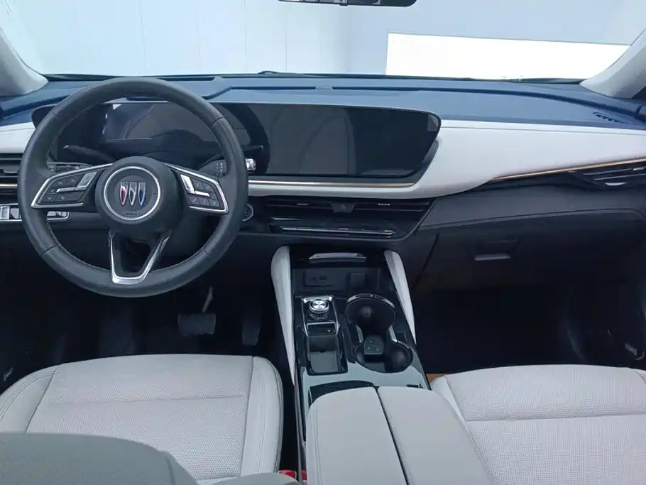 Buick Envision Plus — миниатюра 12