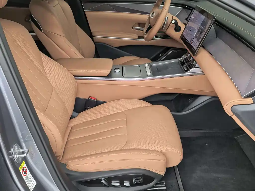 BYD Han L 2025 EV Flagship