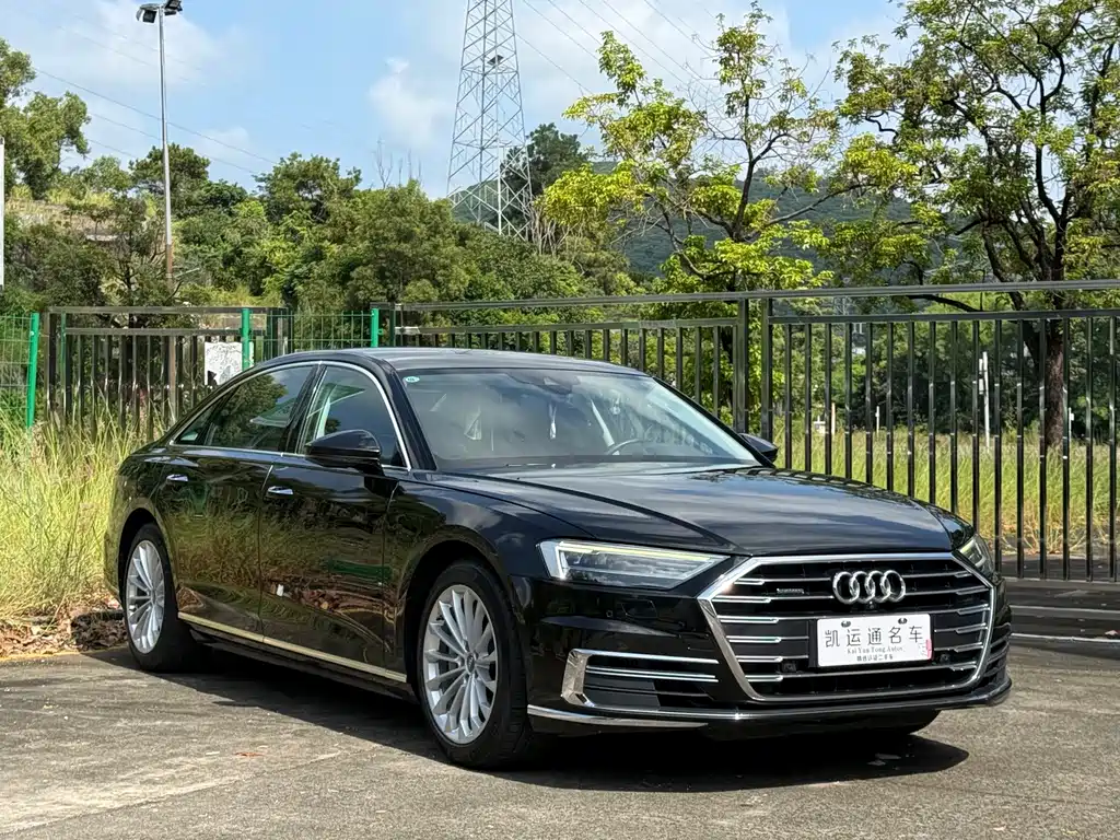 Audi A8 — миниатюра 3