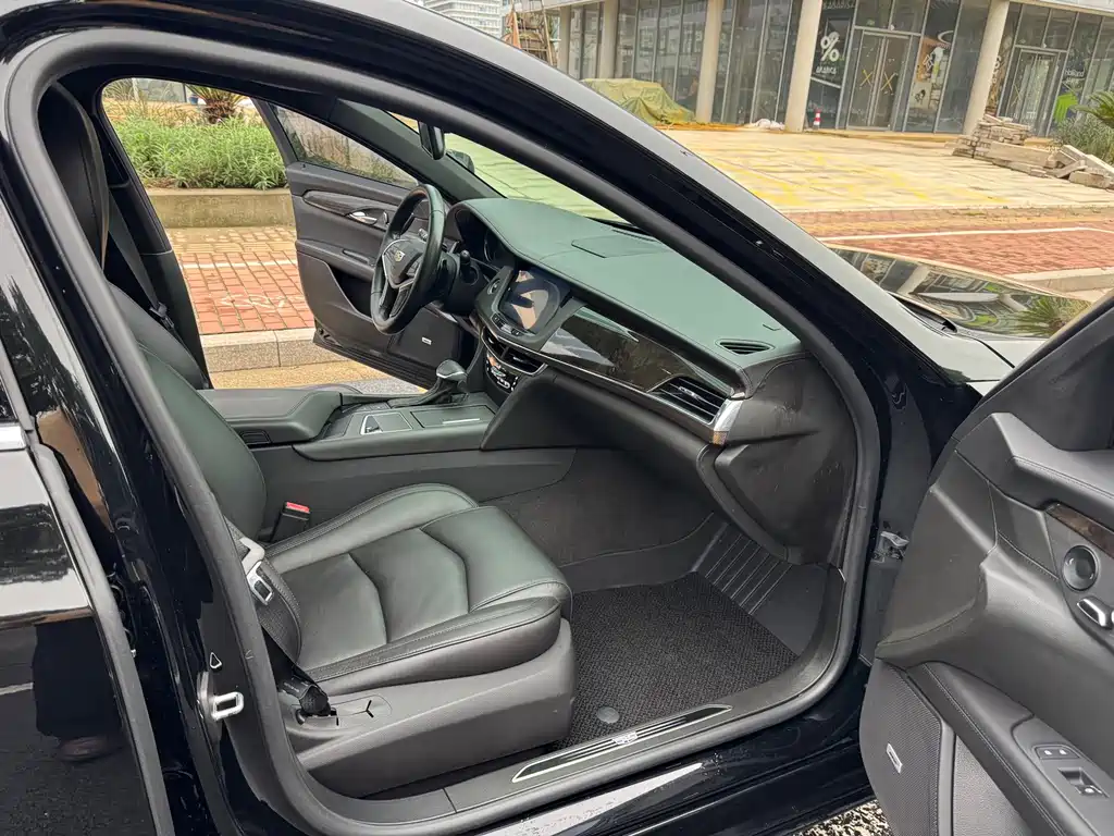 Cadillac CT6 — миниатюра 12