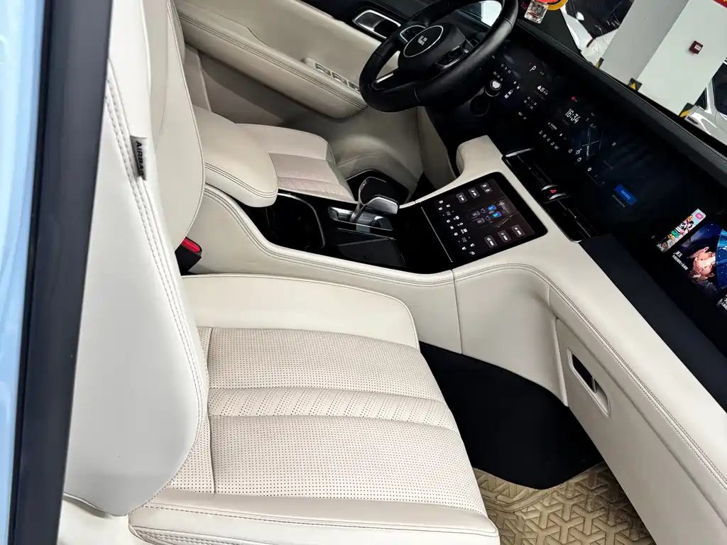 Li Auto Li ONE — миниатюра 16