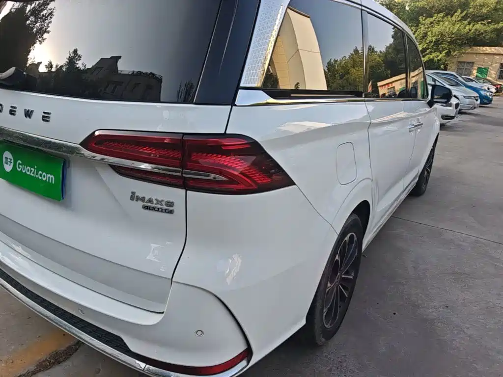 Roewe iMAX8 — миниатюра 8