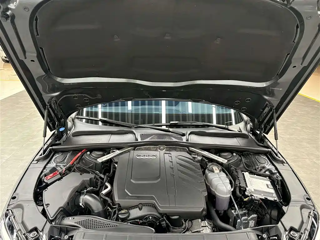 Audi A4L — миниатюра 20