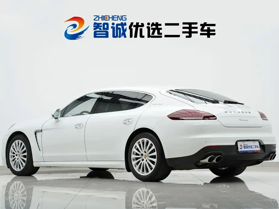 Porsche Panamera — миниатюра 44