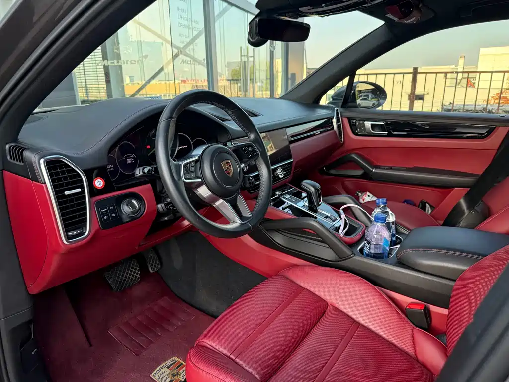 Porsche Cayenne Hybrid — миниатюра 5