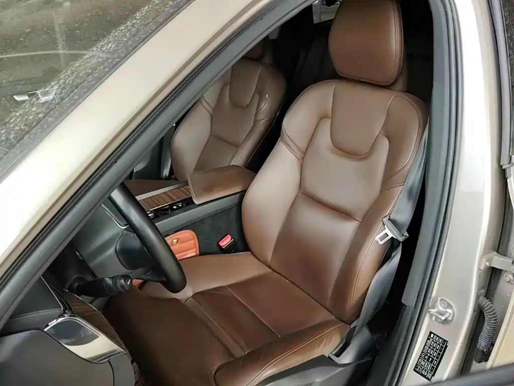 Volvo XC60 — миниатюра 15