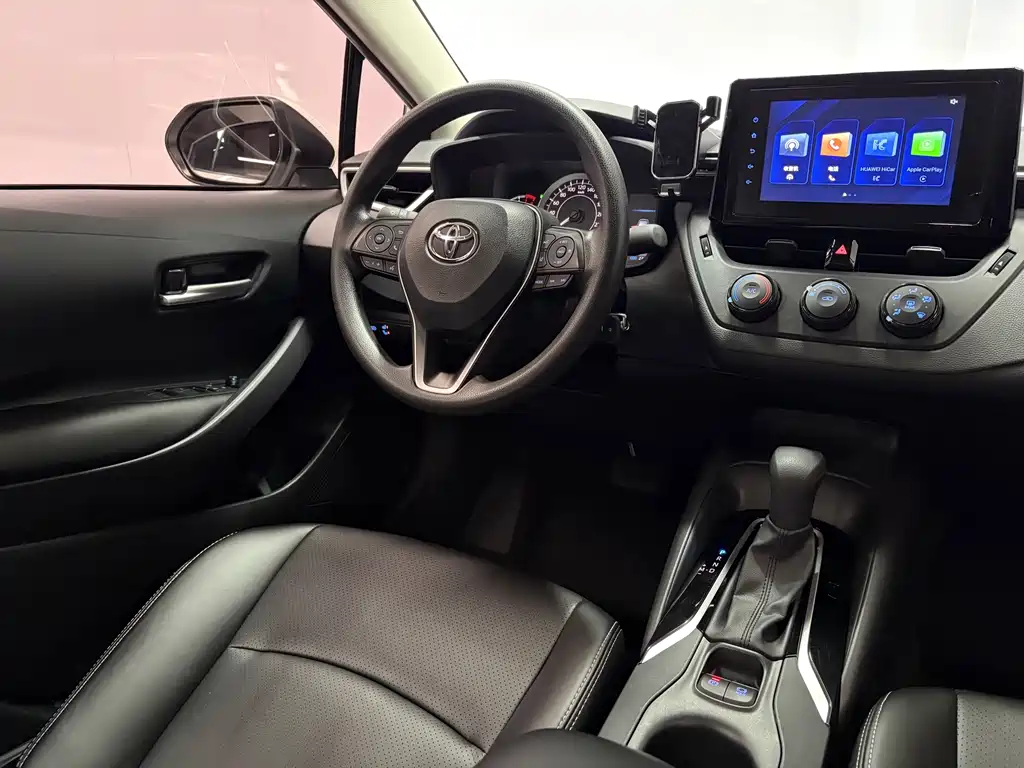 Toyota Corolla — миниатюра 8