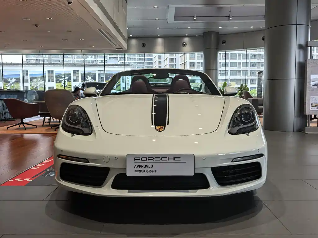 Porsche 718 2022 Boxster 2.0T