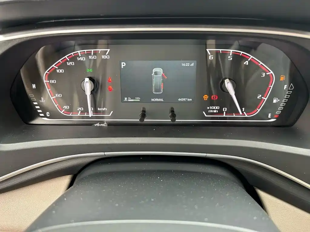 MAXUS V80 — миниатюра 5