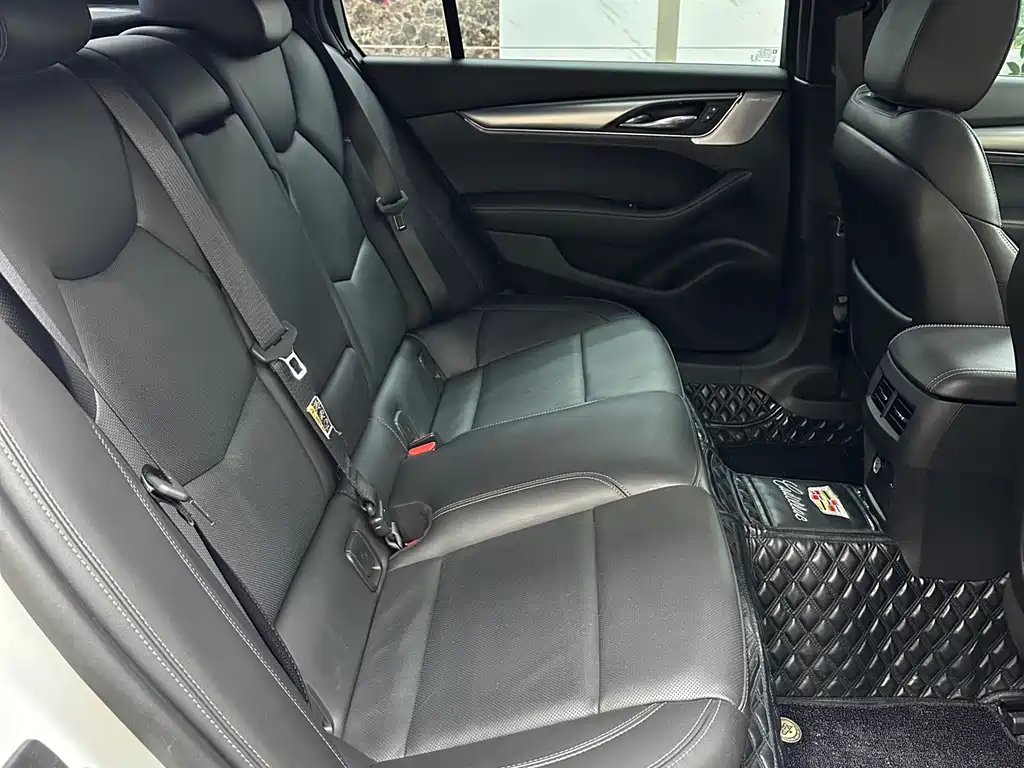Cadillac CT5 — миниатюра 11