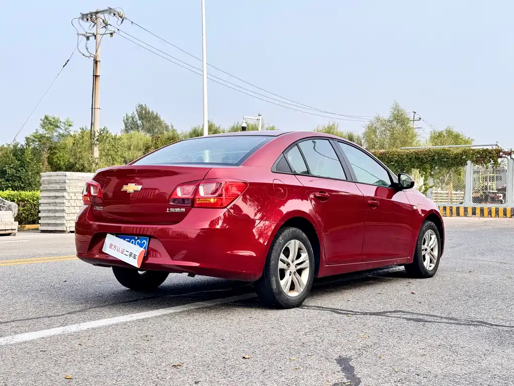 Chevrolet Cruze — миниатюра 17