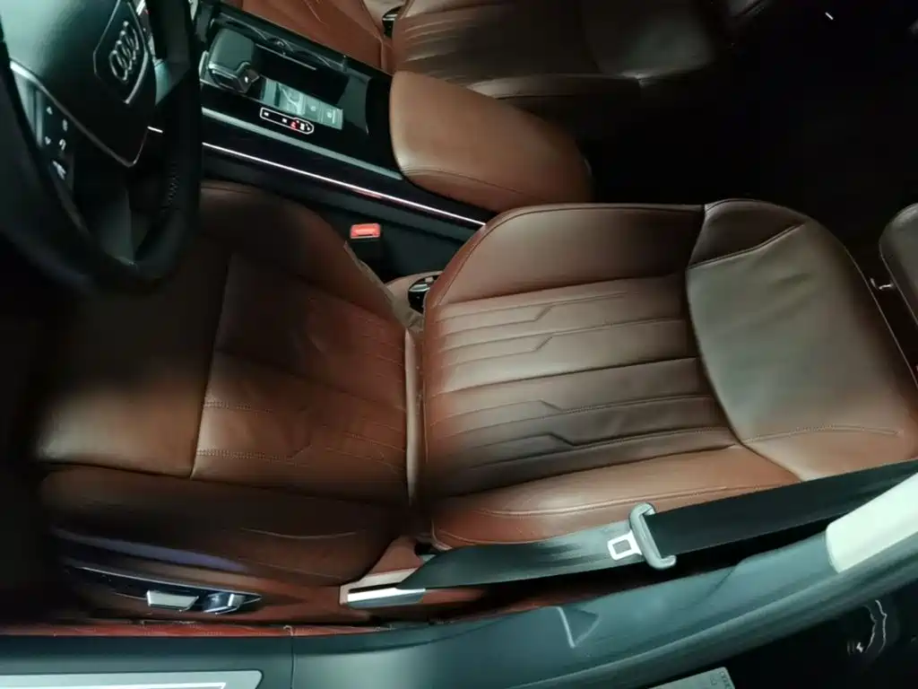 Audi A8 — миниатюра 15