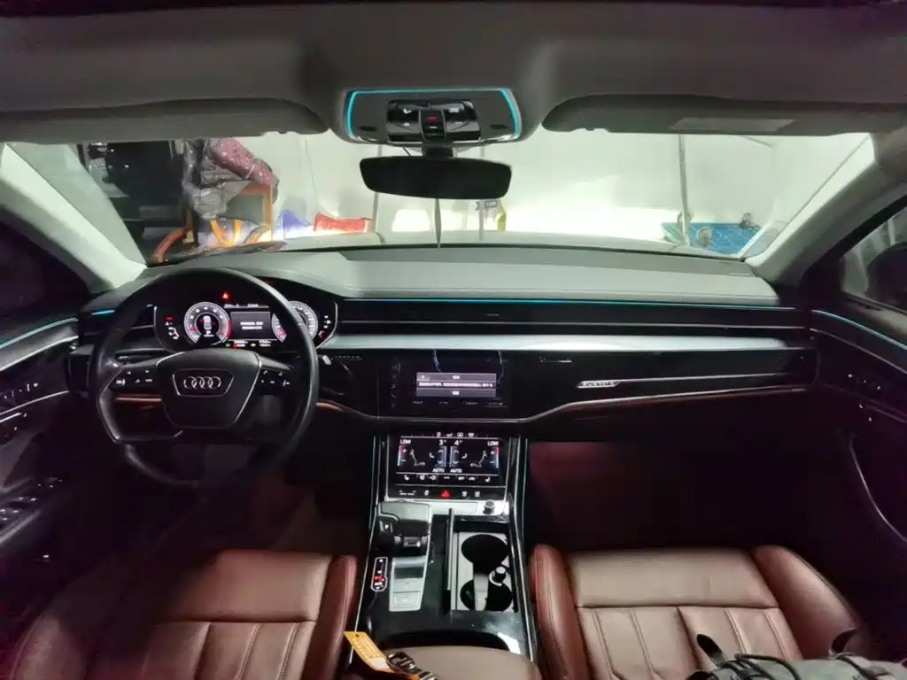 Audi A8 — миниатюра 10
