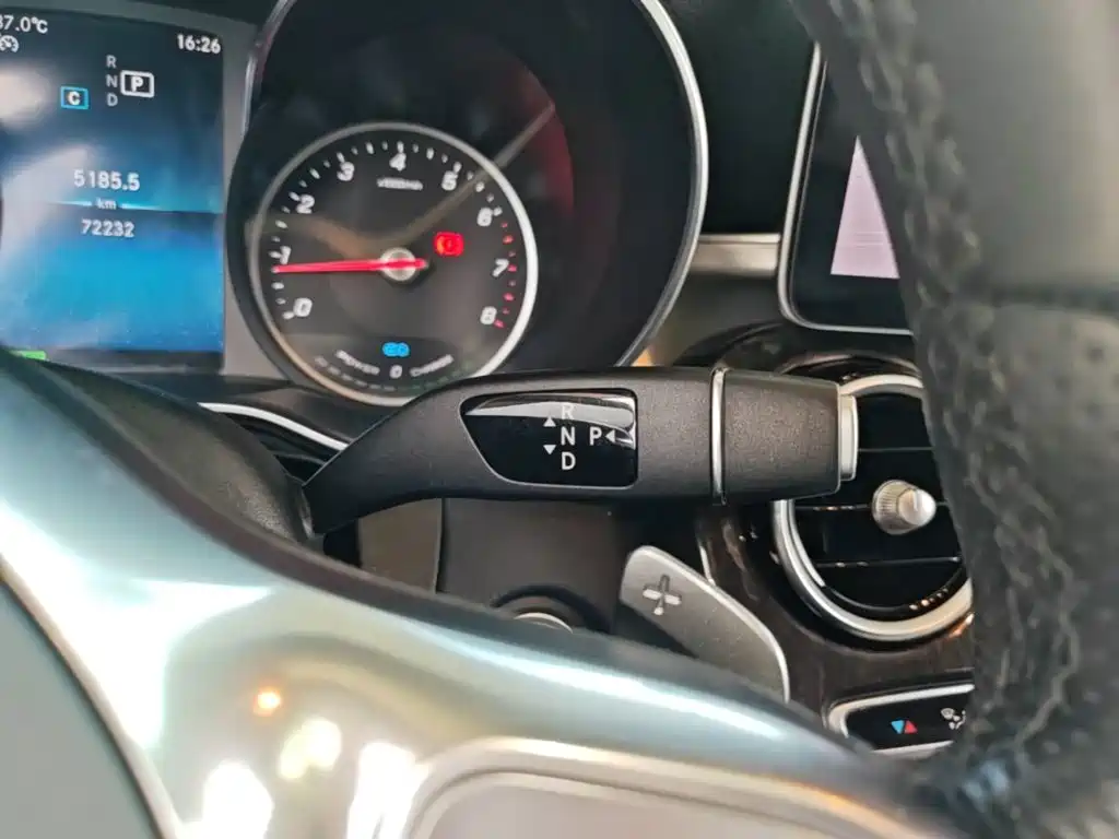 Mercedes-Benz C-Class — миниатюра 14