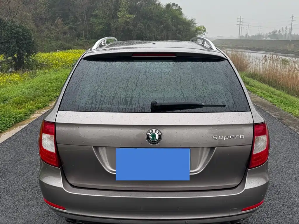 Skoda Superb (Import) — миниатюра 3