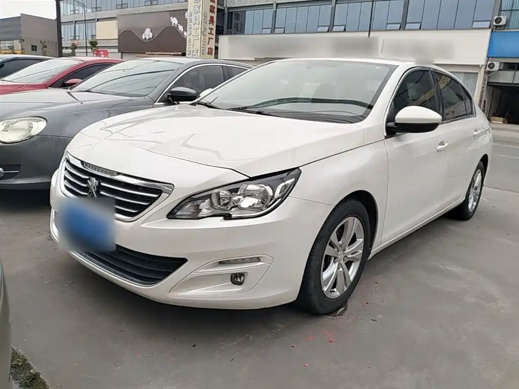 Peugeot 408 2015
