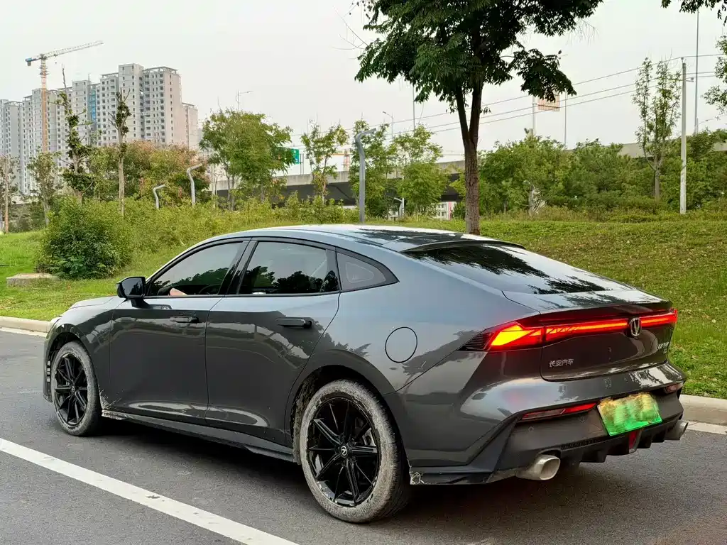 Changan UNI-V iDD — миниатюра 9