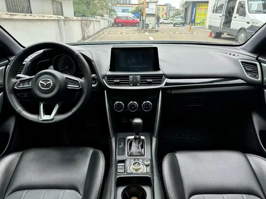 Mazda CX-4 — миниатюра 6