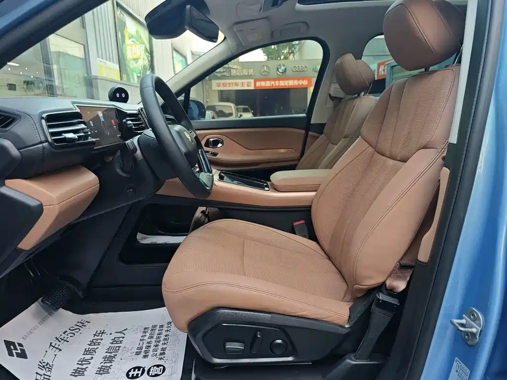 NIO ES8 — миниатюра 14