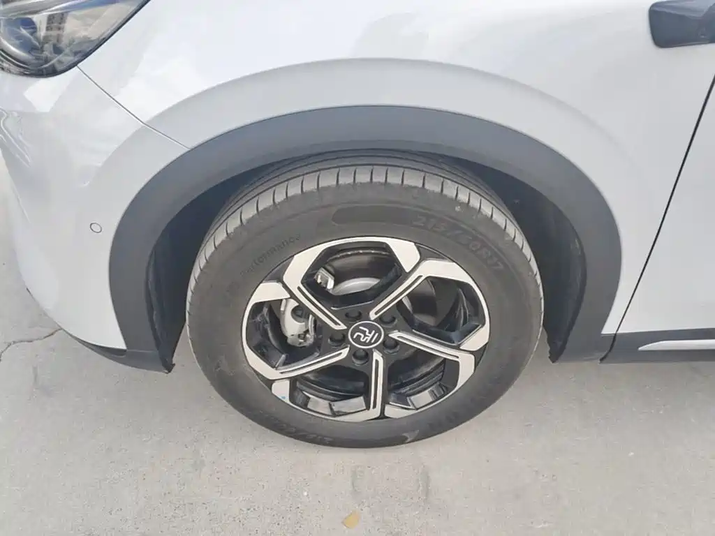 BYD Yuan Plus — миниатюра 23