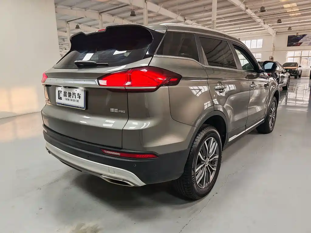 Geely Boyue — миниатюра 4