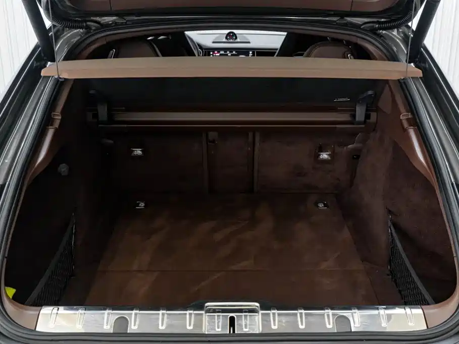 Porsche Panamera — миниатюра 12