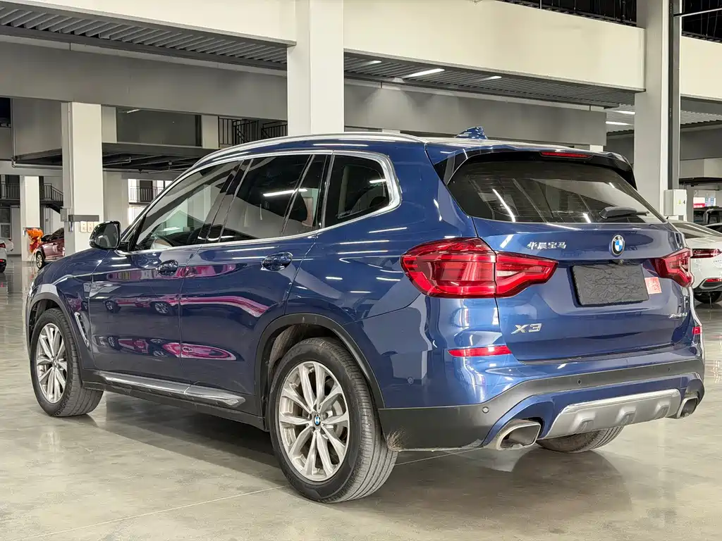 BMW X3 — миниатюра 6