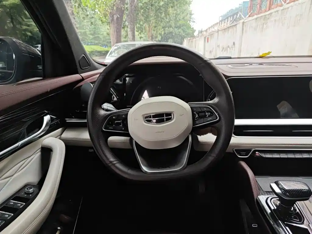Geely Xingyue L — миниатюра 3