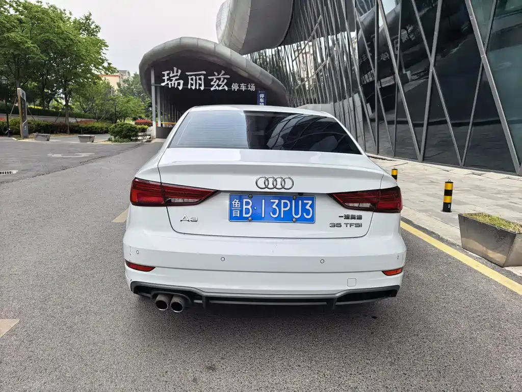 Audi A3 2017 Limousine 35 TFSI Fashion