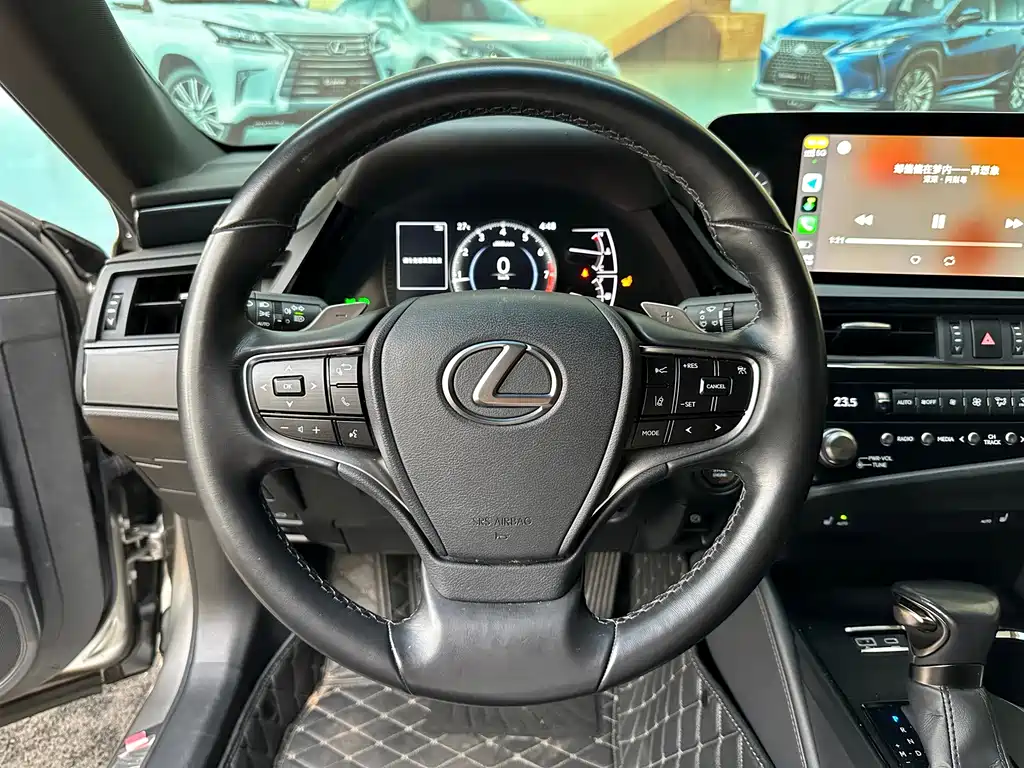 Lexus ES — фотографии объявления, Фото 9