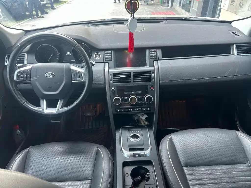 Land Rover Discovery Sport — миниатюра 7