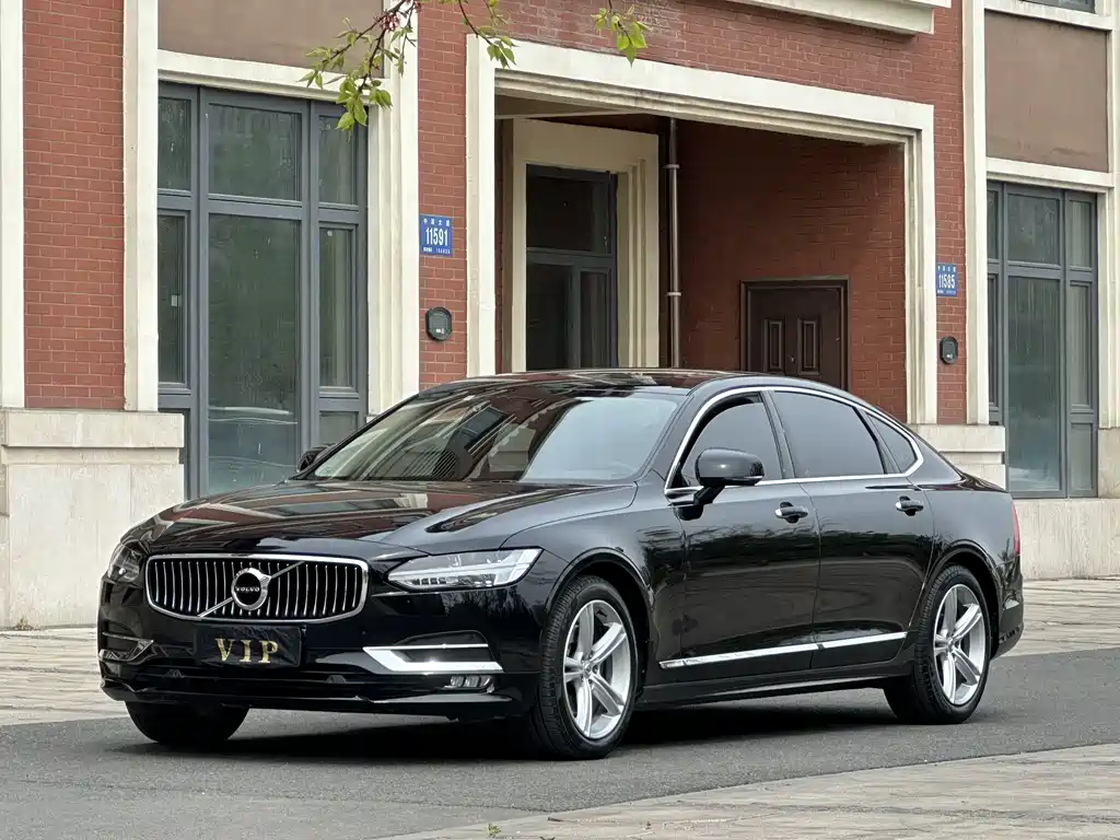 Volvo S90 2019