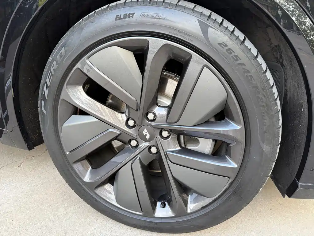Li Auto Li L9 — миниатюра 13