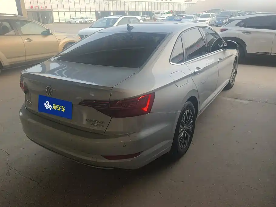 Volkswagen Sagitar — миниатюра 3