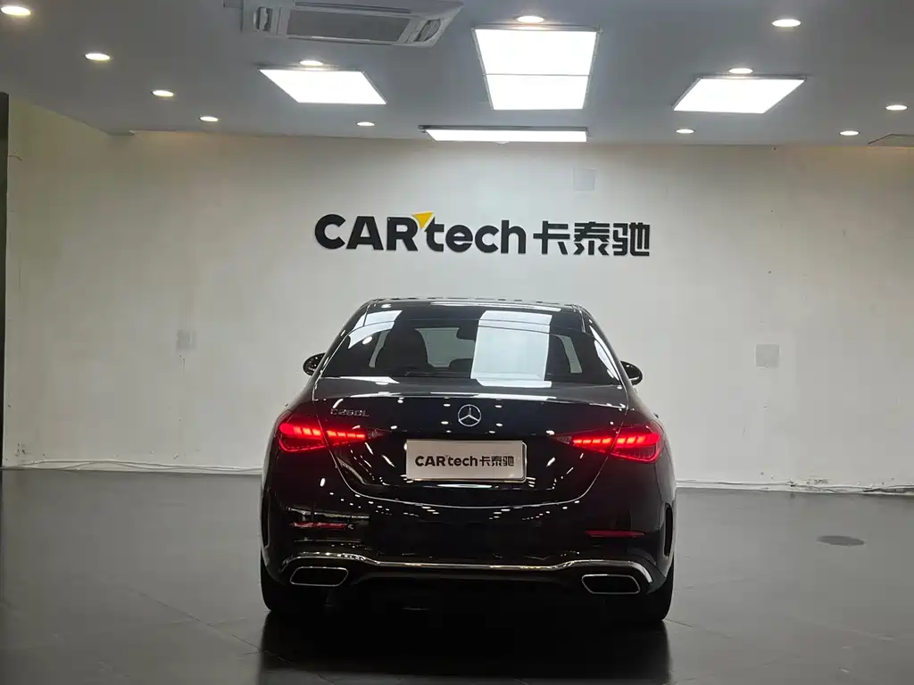 Mercedes-Benz C-Class — миниатюра 7