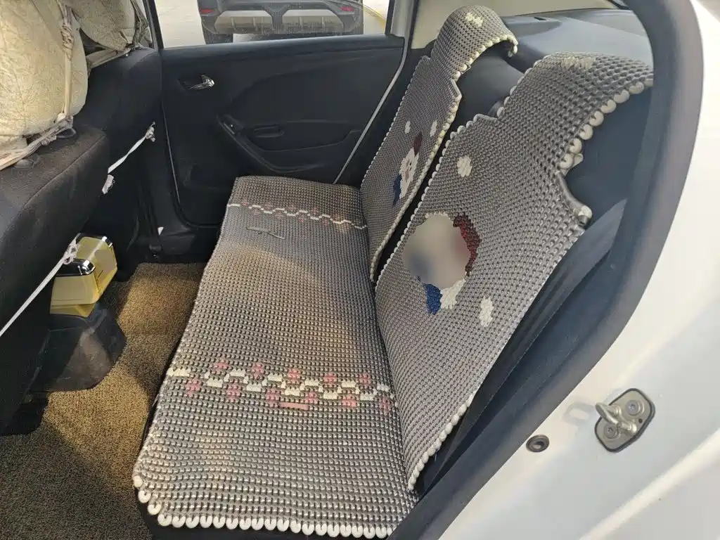 Citroen Elysee — миниатюра 18