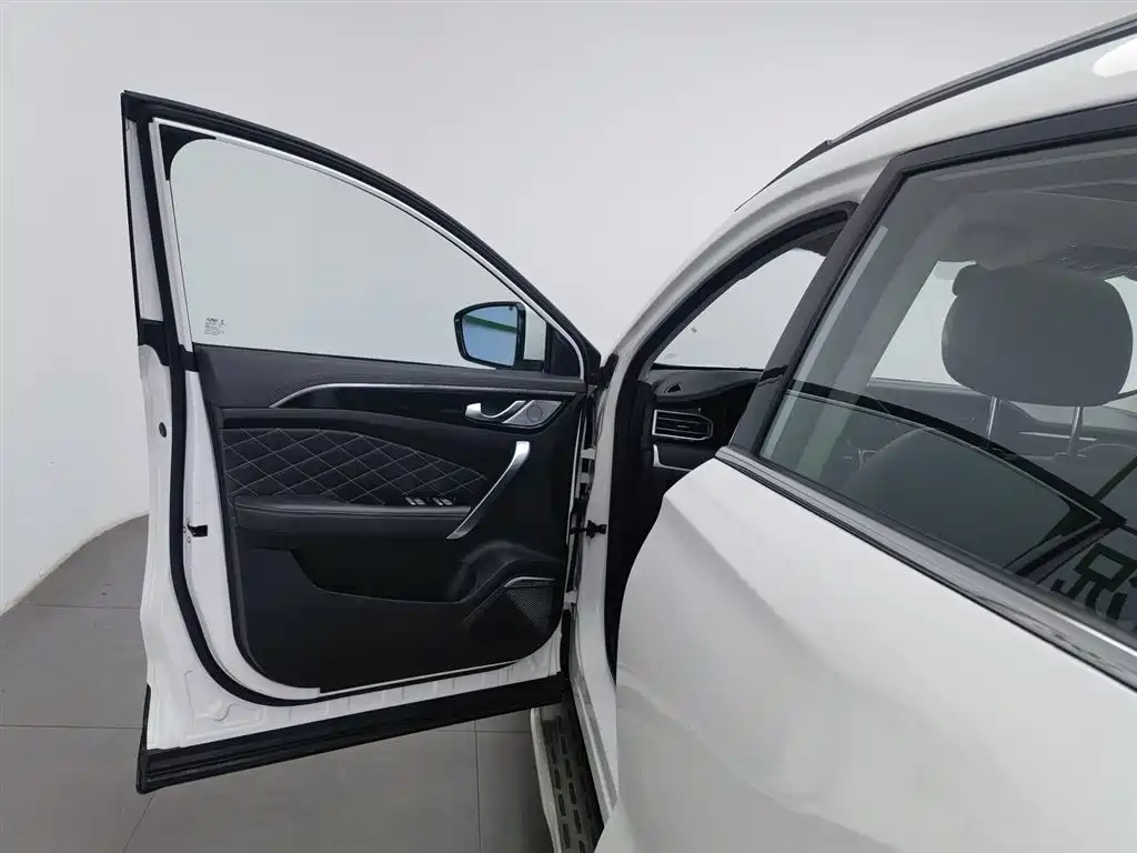 JETOUR X95 2020 1.6T DCT Pro 7 мест
