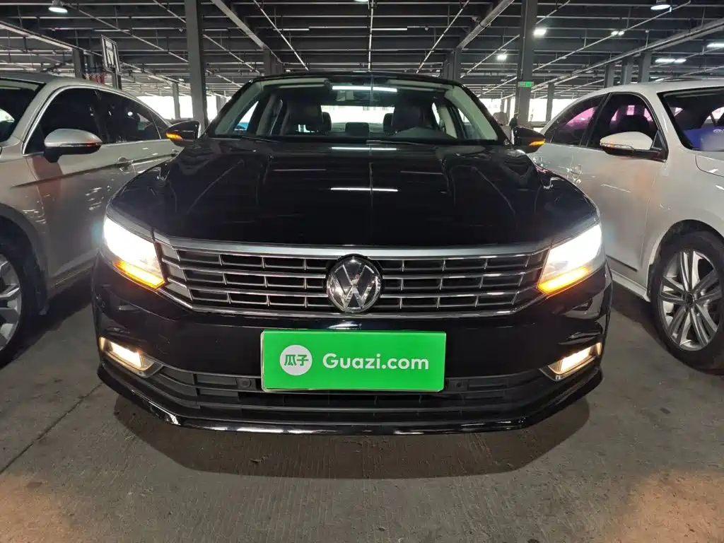 Volkswagen Passat 2017 330TSI DSG