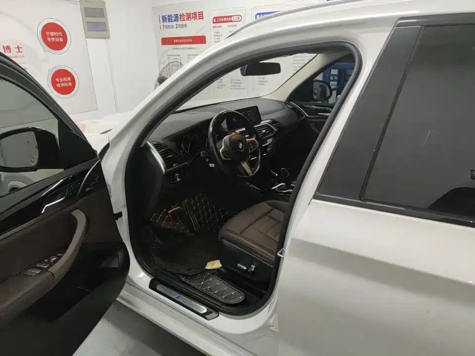 BMW X3 — миниатюра 4