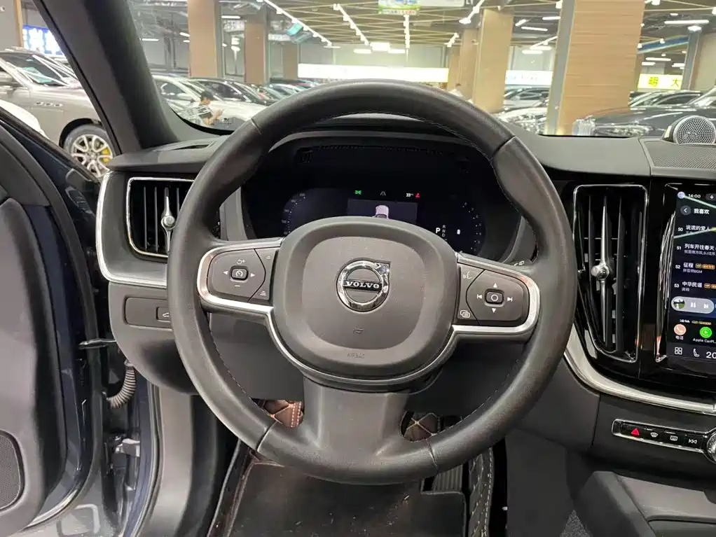 Volvo XC60 — миниатюра 3