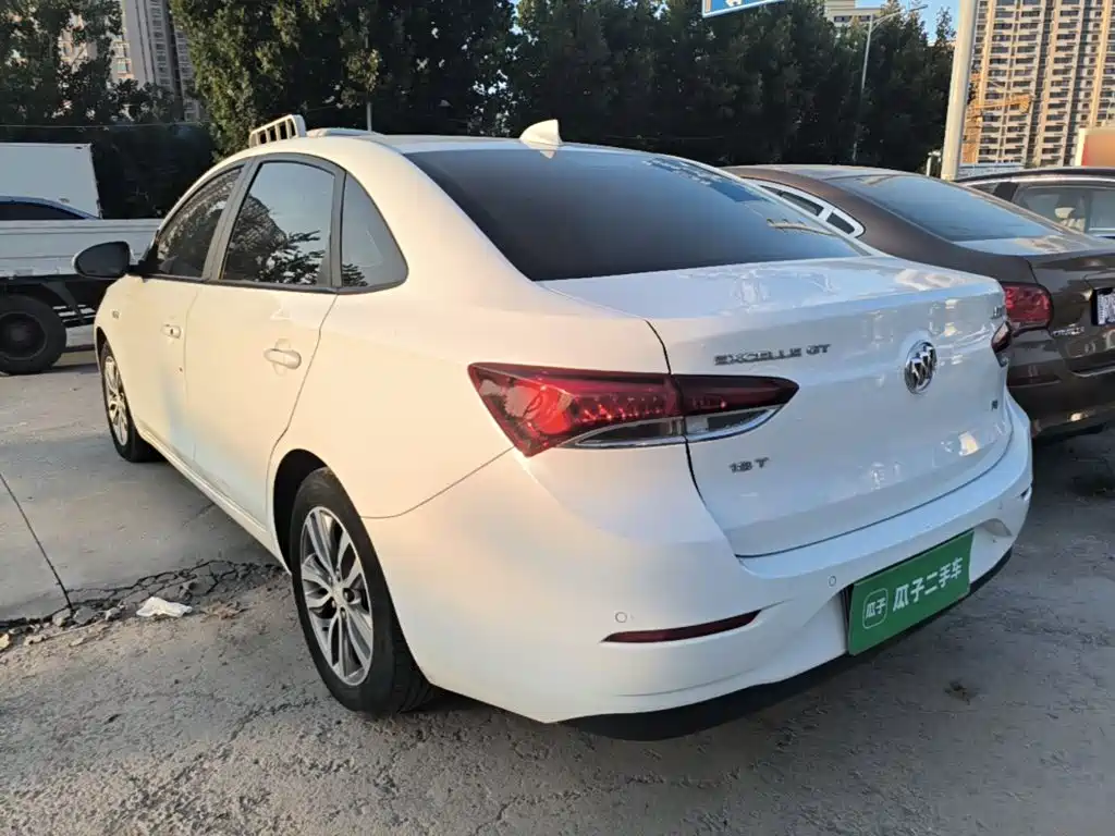 Buick Excelle — миниатюра 5