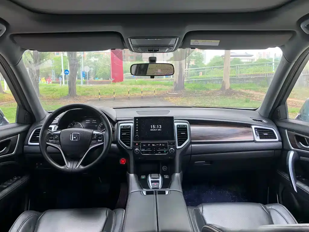 Honda UR-V — миниатюра 8